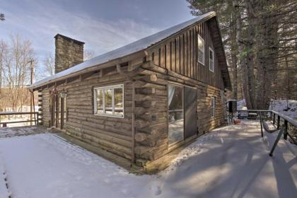 Cabin Private Hot Tub Walk to Pats Peak Ski Area - image 3