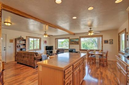 Cozy Henrieville Cabin with Porch Near Bryce Canyon! - image 13