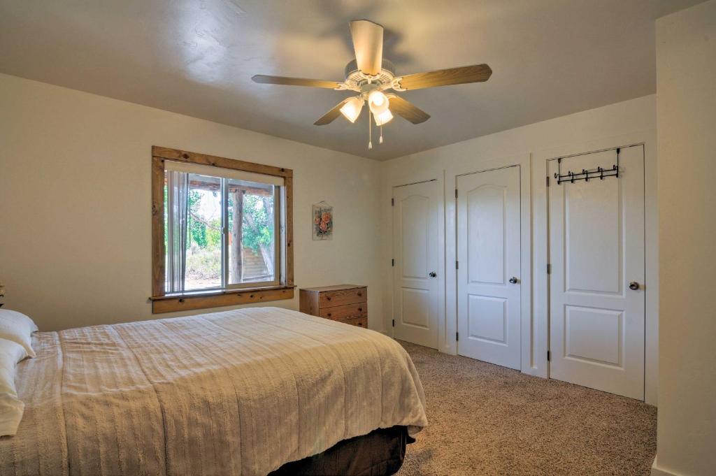 Cozy Henrieville Cabin with Porch Near Bryce Canyon! - image 7