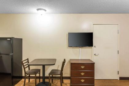 Suburban Extended Stay Hotel Hermitage - image 15