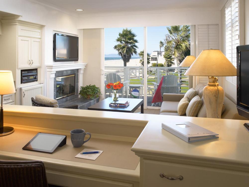 Beach House Hotel at Hermosa Beach - image 3