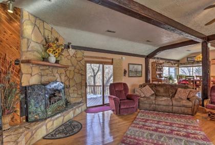 Hermosa Home with Hot Tub - 15 Min to Mount Rushmore! - image 15