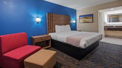 SureStay Plus Hotel by Best Western Hesperia - image 14