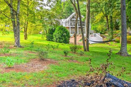 Luxury Lakefront Hiawassee Cottage with Boat Dock! - image 14