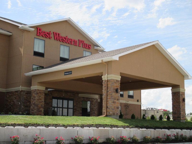 Best Western Plus Hiawatha Hotel - main image