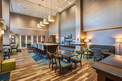 Hampton Inn Hibbing - image 13