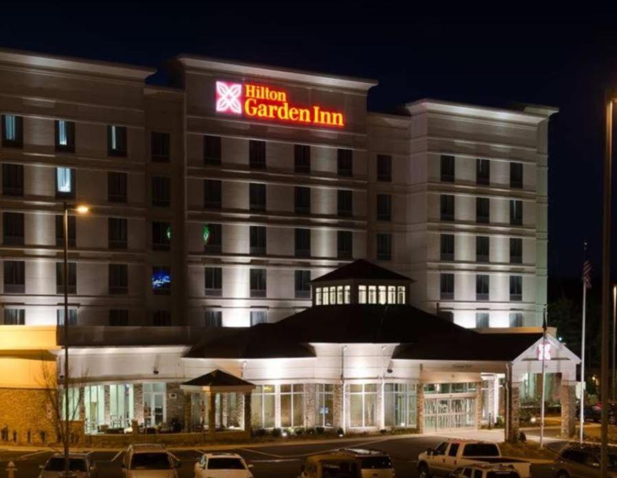 Hilton Garden Inn Hickory - image 2