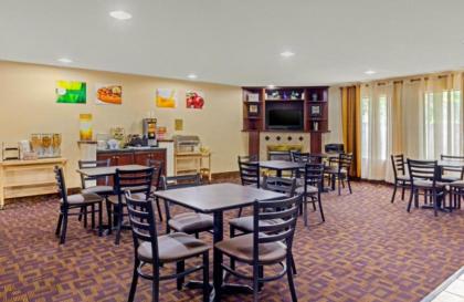 Quality Inn High Point - Archdale - image 10