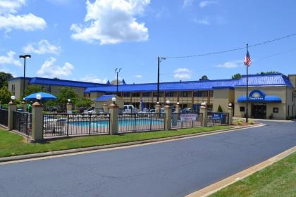 Days Inn by Wyndham High Point/Archdale - image 15