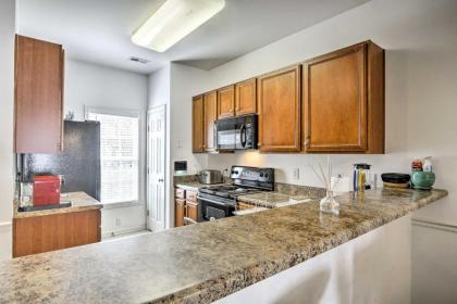 Inviting High Point Townhome with Patio and Privacy - image 10