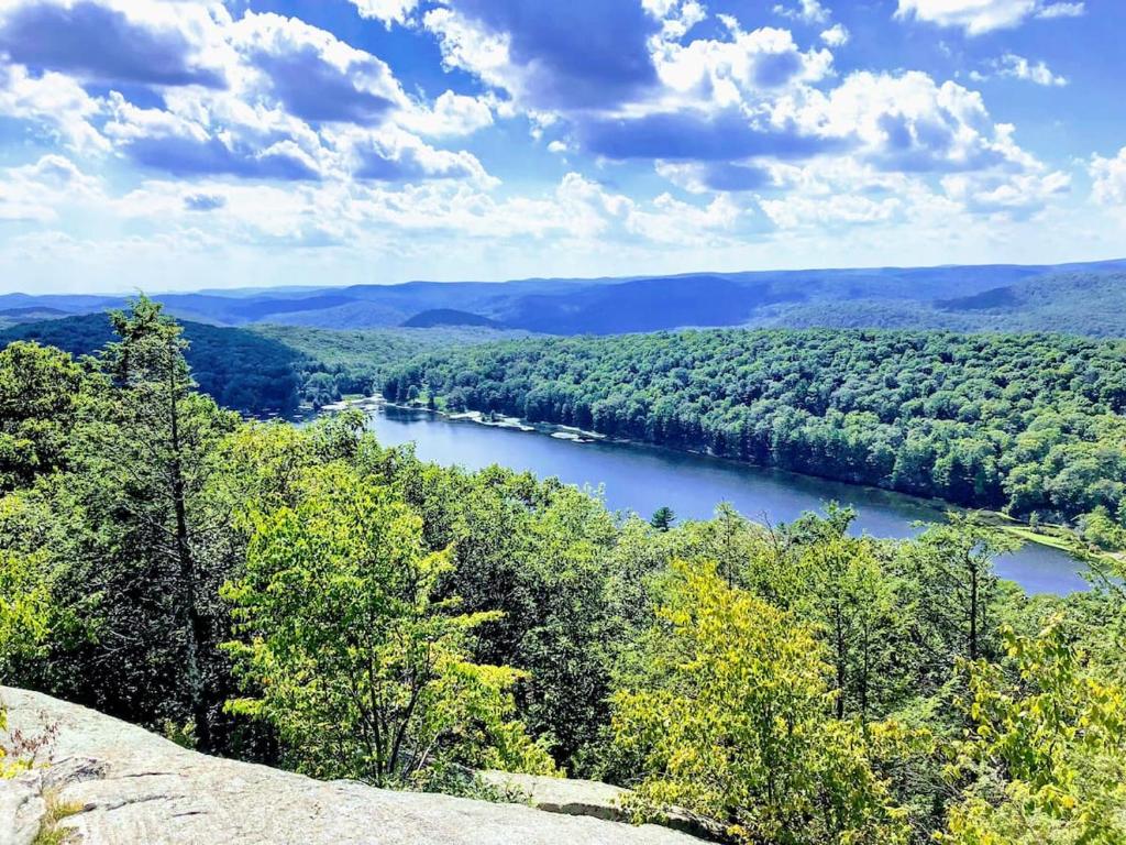 Tentrr State Park Site - Harriman State Park Silvermine - Middle - image 2