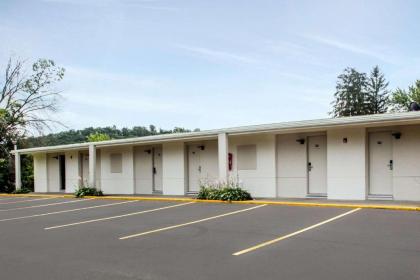 Rodeway Inn & Suites New Paltz- Hudson Valley - image 7