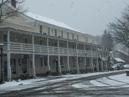 Highlands Inn - image 13