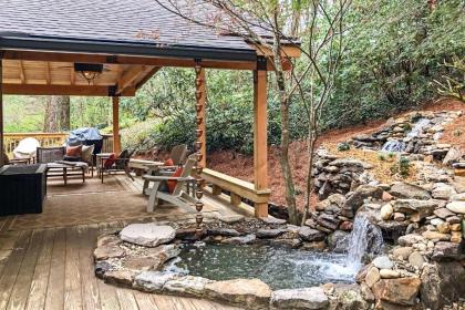 Mirror Lake Cottage with Private Deck Waterfall - image 12