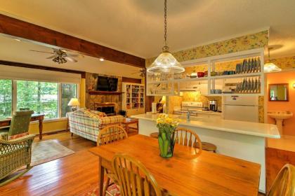 Smallwood Cute Highlands Home with Screened Porch! - image 10