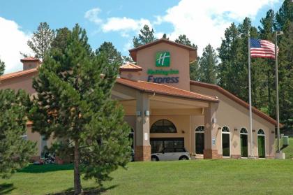 Holiday Inn Express & Suites Hill City-Mt. Rushmore Area