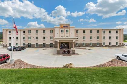 Comfort Inn & Suites Near Mt. Rushmore - image 3