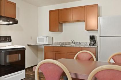 Black Hills Luxury Suites - image 15