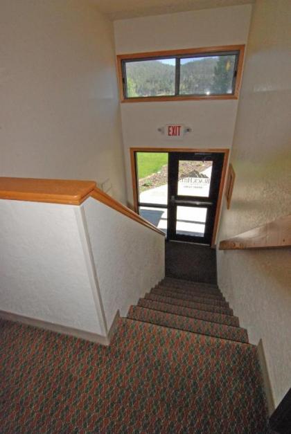 Black Hills Luxury Suites - image 2