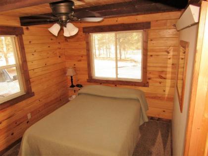 Freedom Ridge Cabins - image 8