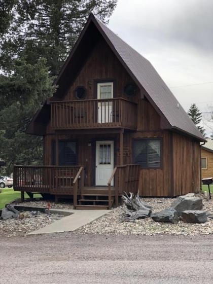 Chalets in Hill City South Dakota