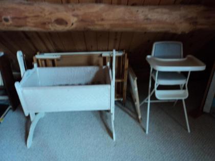 Knotty Pine Cabin - image 15