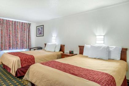 Rodeway Inn Hilliard/Columbus - image 9