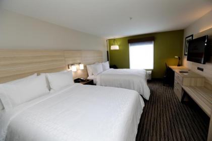 Holiday Inn Express Hillsboro I-35 an IHG Hotel - image 10