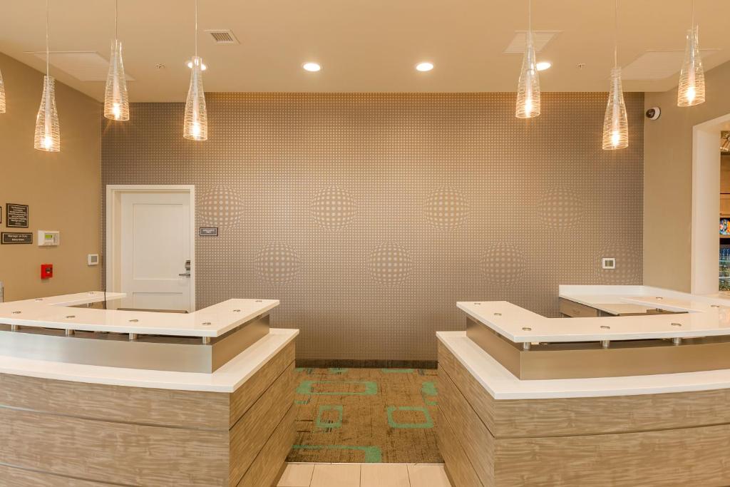 Residence Inn by Marriott Portland Hillsboro/Brookwood - image 7