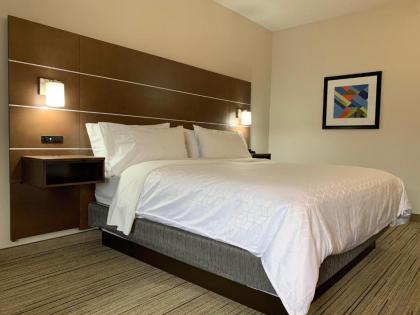 Holiday Inn Express Hillsborough-Durham Area an IHG Hotel - image 7