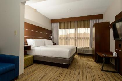 Holiday Inn Express Hillsborough-Durham Area an IHG Hotel - image 9