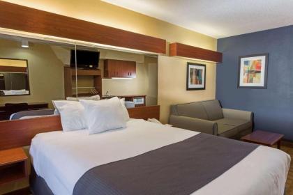 Microtel Inn & Suites by Wyndham Hillsborough - image 13