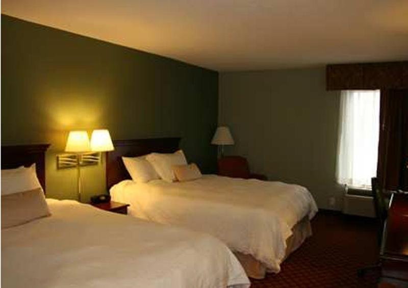 Hampton Inn - Hillsville - image 5