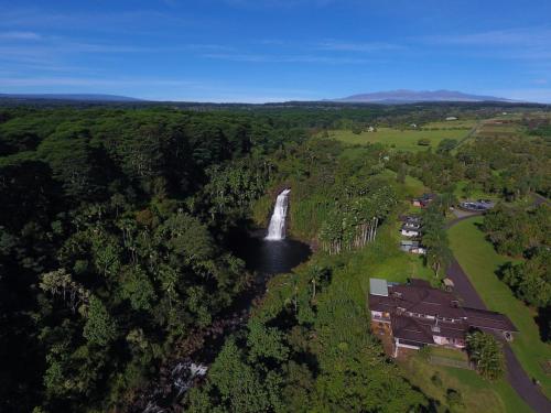 The Inn at Kulaniapia Falls - main image