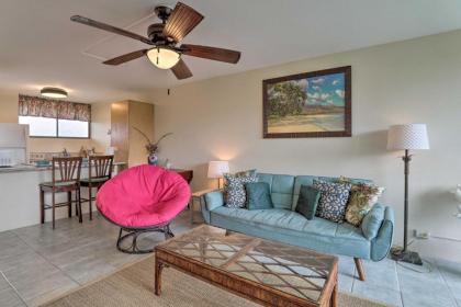 Hilo Condo with Pool Steps from Carlsmith Beach Park! - image 10