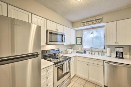 Hilton Head Condo with Lagoon View - Near Beach! - image 10