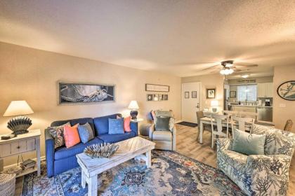 Hilton Head Condo with Lagoon View - Near Beach! - image 4