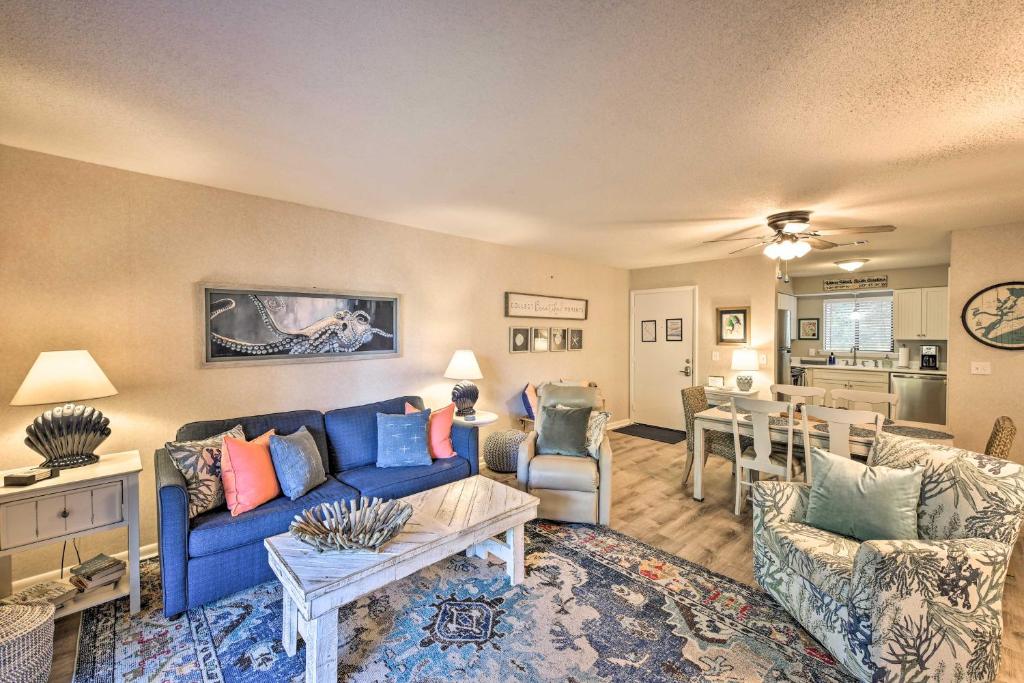 Hilton Head Condo with Lagoon View - Near Beach! - image 4