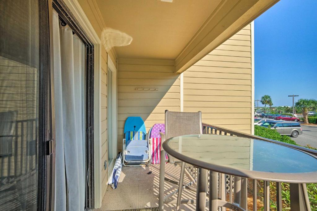 Coastal Condo with Resort Amenities - Steps to Beach! - image 4