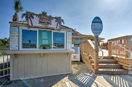 Coastal Condo with Resort Amenities - Steps to Beach! - image 7