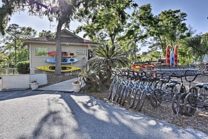 Chic Hilton Head Home-Walk to Beach and Golf Course - image 13