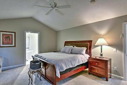 Chic Hilton Head Home-Walk to Beach and Golf Course - image 18