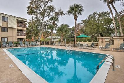 Hilton Head Villa - Walk to Beach and Restaurants! - image 11