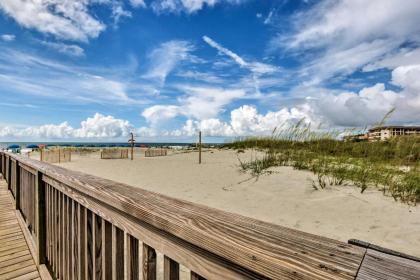 Coastal Condo Featured on Beachfront Bargain Hunt! - image 9