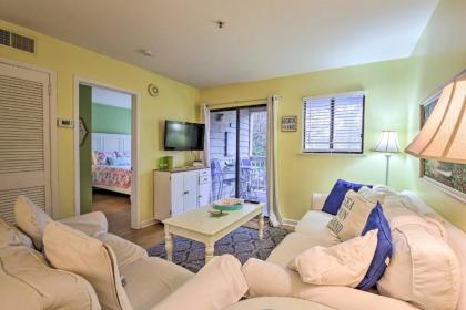 Hilton Head Condo with Pool Access - Walk to Beach! - image 1