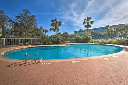 Oceanfront Family Condo Near Golf Less than 1 mi to Beach Hilton Head Island South Carolina