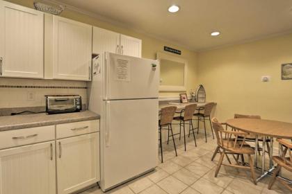 Oceanfront Family Condo Near Golf Less Than 1 Mi to Beach! - image 17