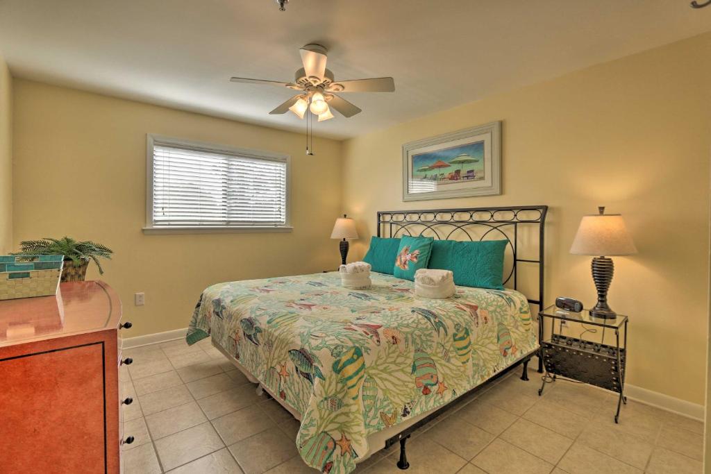 Oceanfront Family Condo Near Golf Less Than 1 Mi to Beach! - image 3