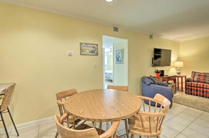 Oceanfront Family Condo Near Golf Less Than 1 Mi to Beach! - image 7