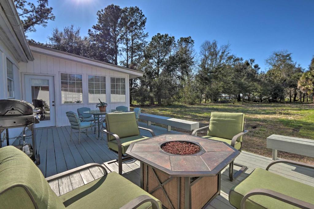 Hilton Head Golfers Getaway Waterfront Location! - image 2